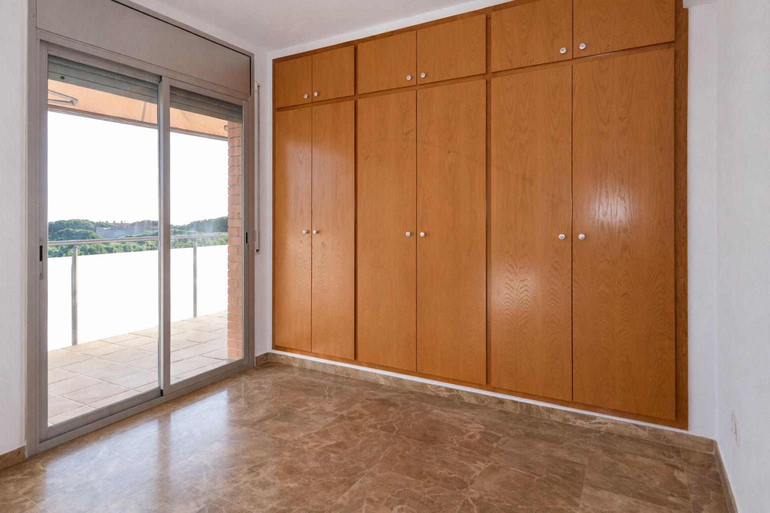 ATTICO DUPLEX IN VENDITA A GAVÀ MAR CON VISTA MARE