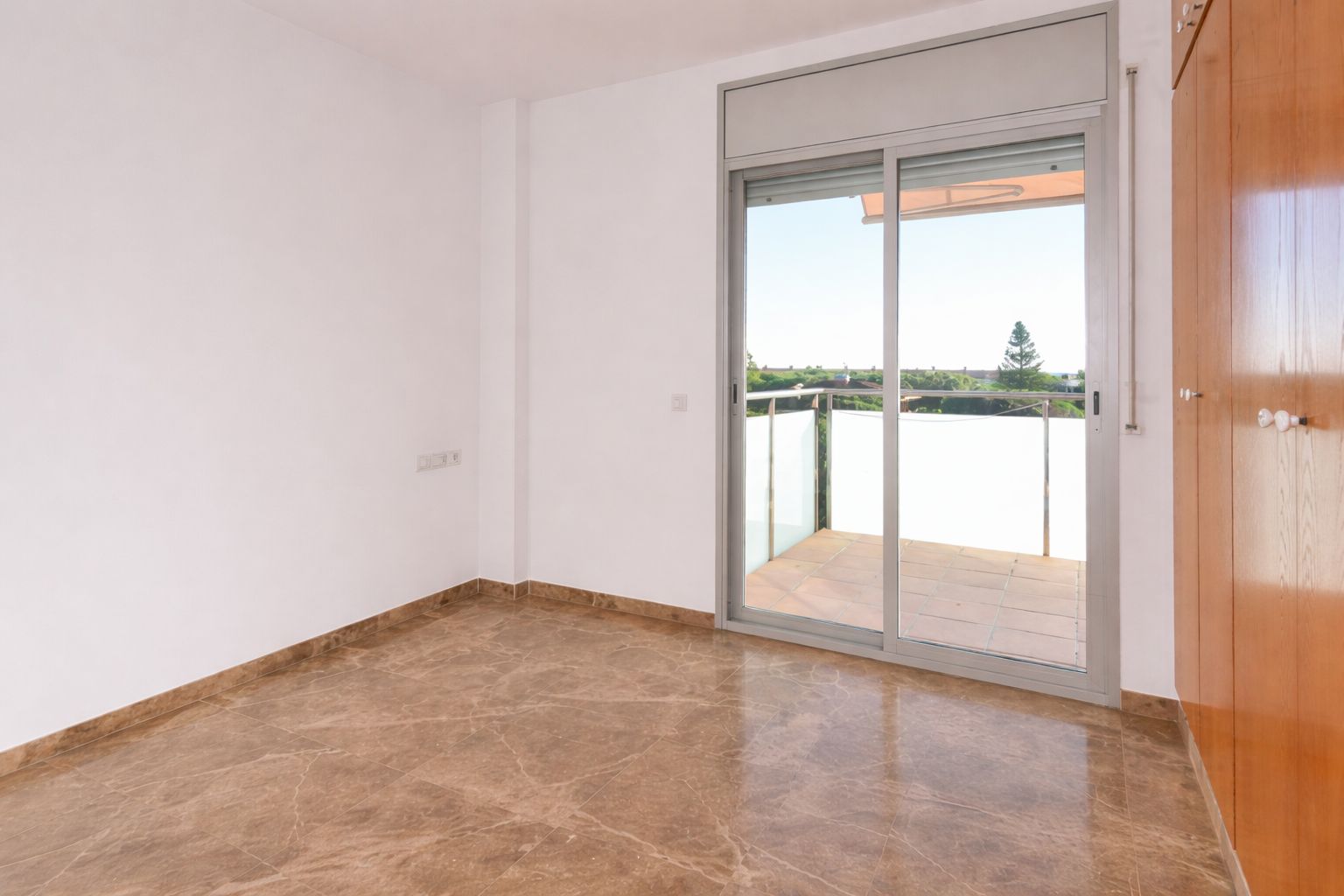 ATTICO DUPLEX IN VENDITA A GAVÀ MAR CON VISTA MARE