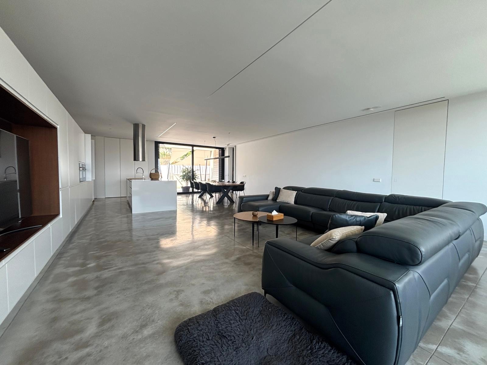 ELEGANTE VILLA EN VENTA EN ALICANTE