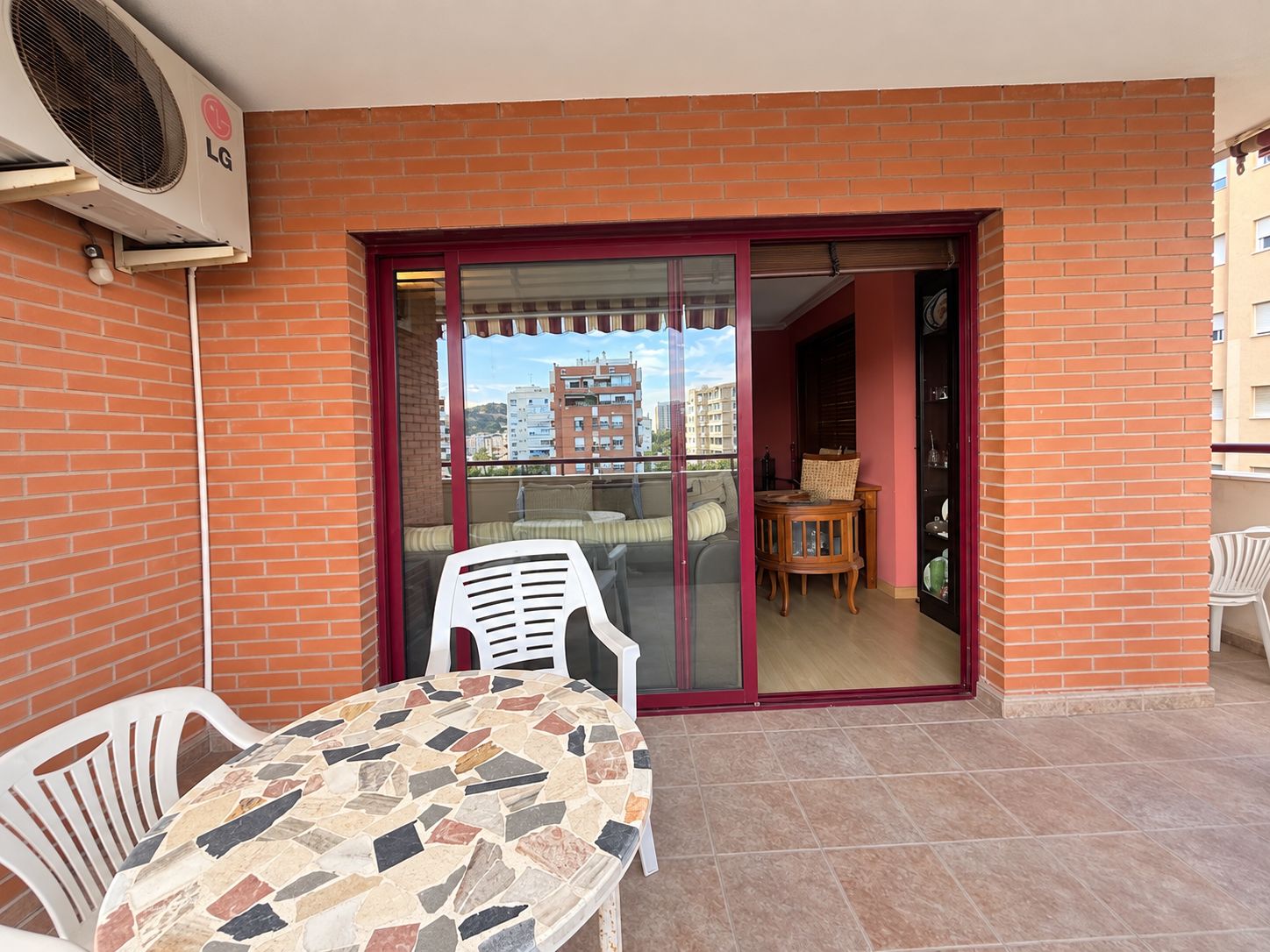 GRAN PISO EN VENTA EN LA ALBUFERETA DE ALICANTE