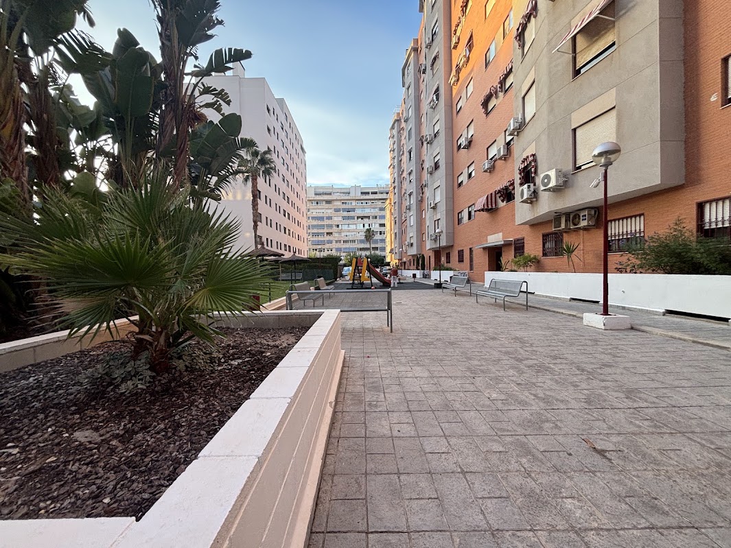 GRAN PISO EN VENTA EN LA ALBUFERETA DE ALICANTE