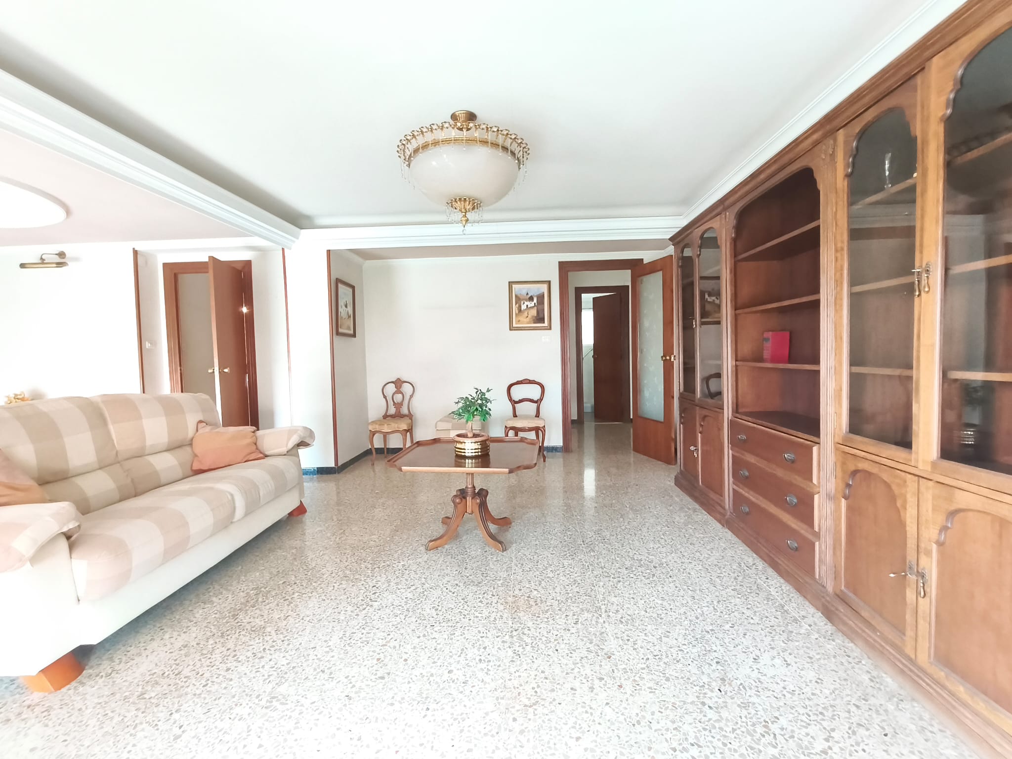 GRAN PISO EN VENTA EN SANTA ROSA, ALCOY
