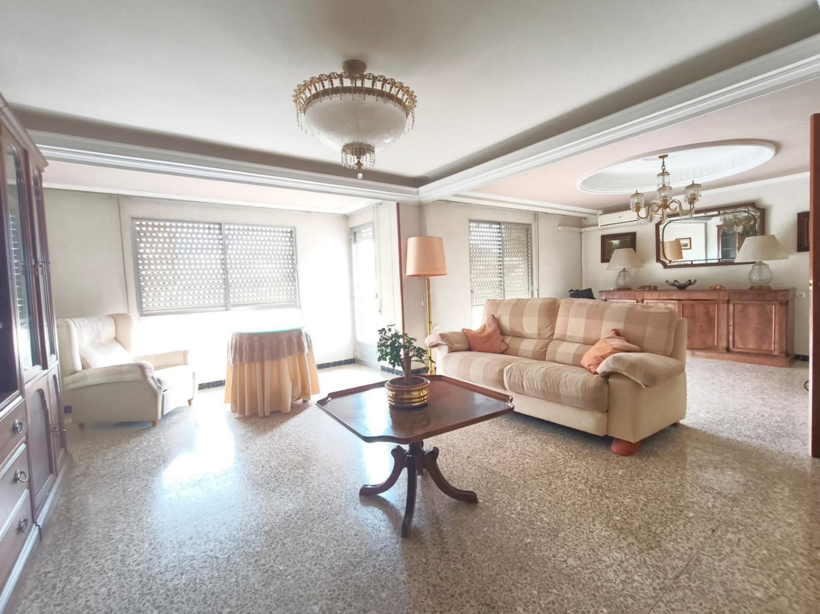 GRAN PISO EN VENTA EN SANTA ROSA, ALCOY
