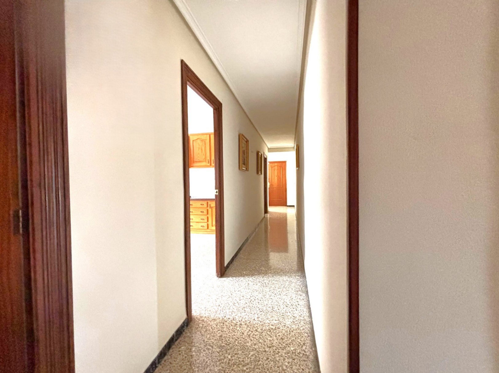 GRAN PISO EN VENTA EN SANTA ROSA, ALCOY
