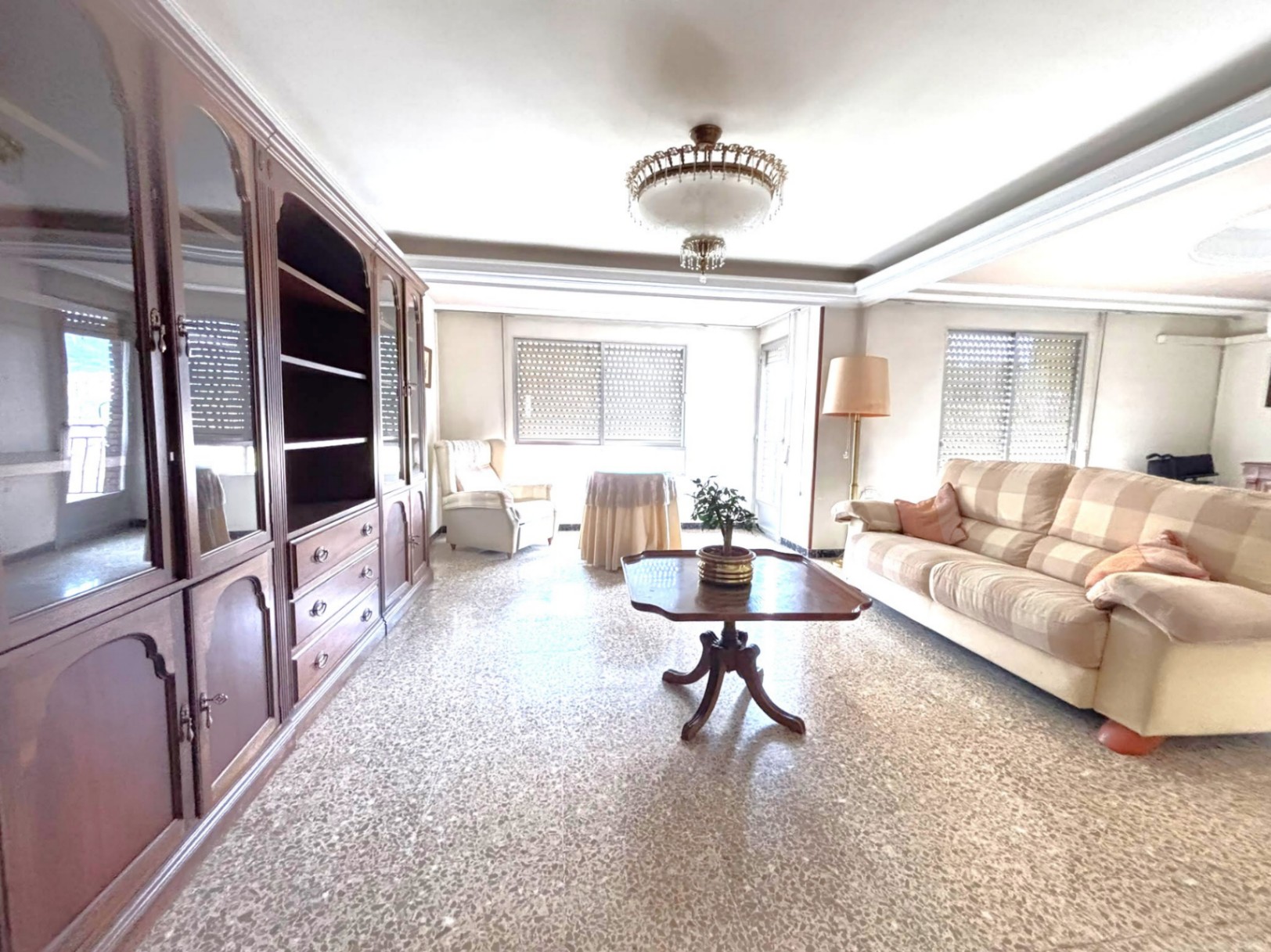 GRAN PISO EN VENTA EN SANTA ROSA, ALCOY