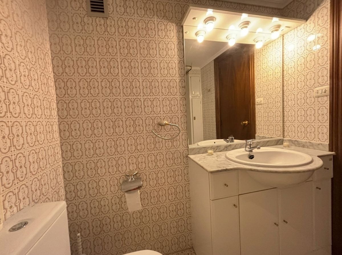 GRAN PISO EN VENTA EN SANTA ROSA, ALCOY