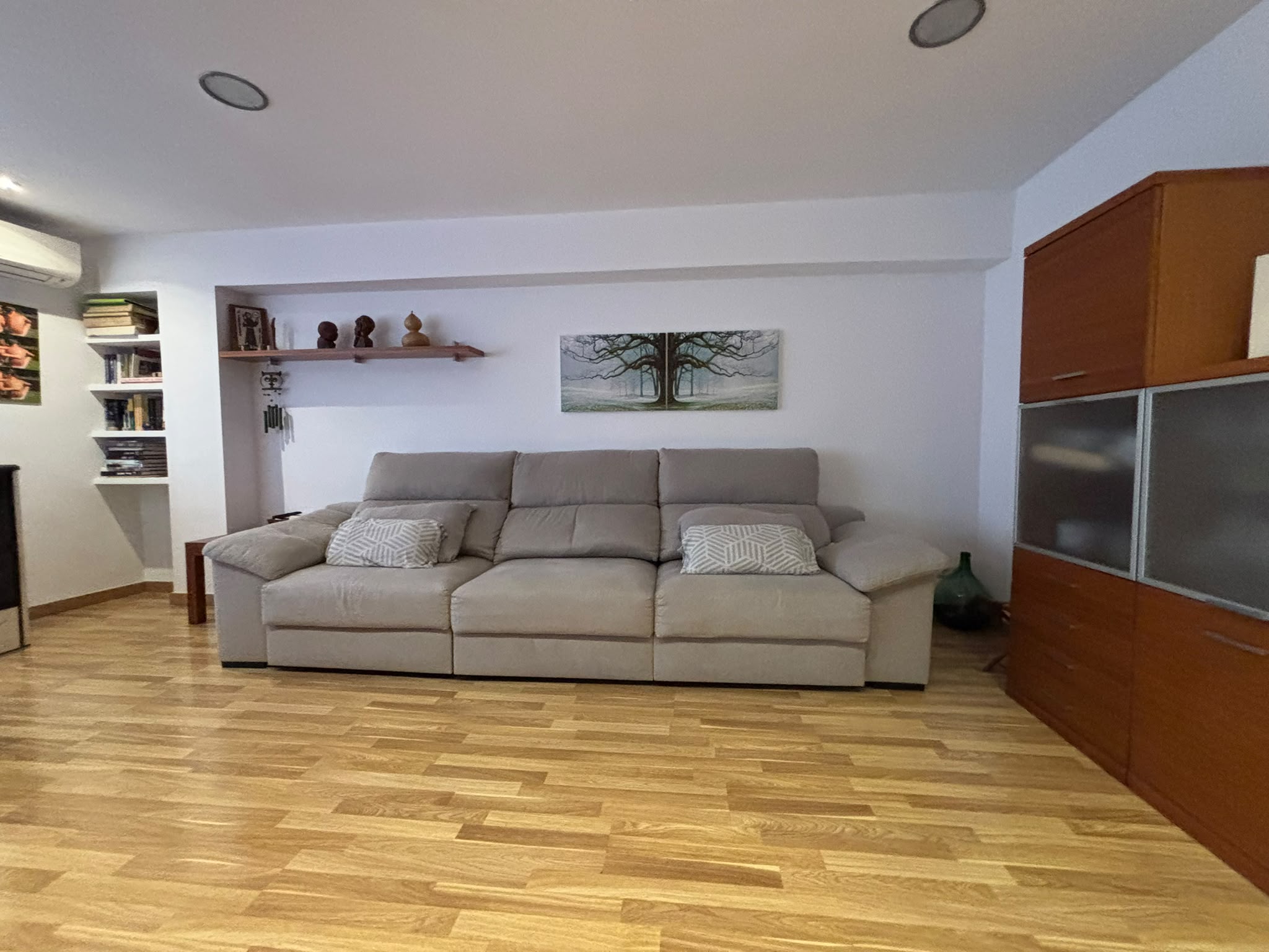 AMPIO APPARTAMENTO IN VENDITA A MURO DI ALCOY