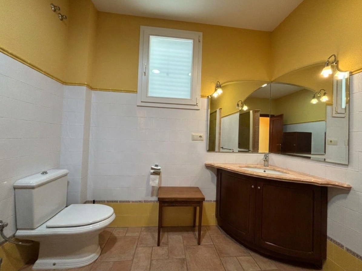 FANTASTISCHE VILLA ZU VERKAUFEN IN DER PLANA VON COCENTAINA