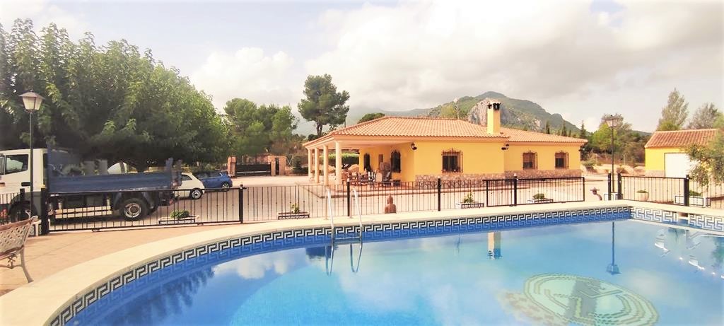 fincas en muro-d'-alcoi · el-comtat 400000€